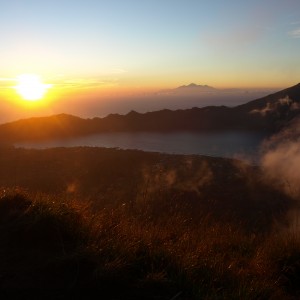 sopka a jezero Batur.  Relax Bali resort