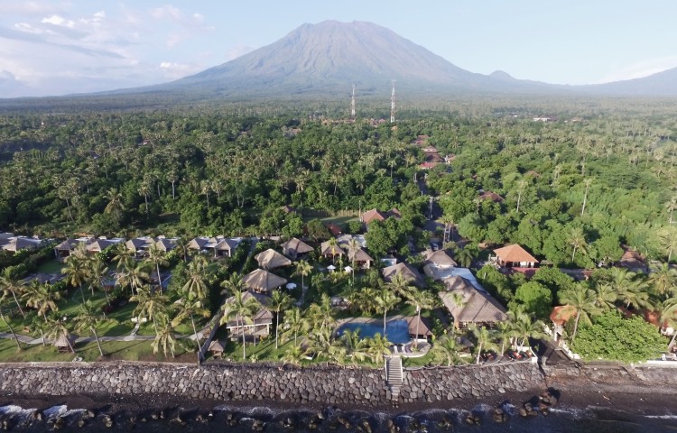 Beach front resort Relax Bali