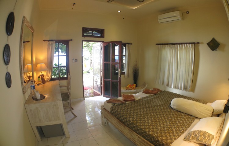 Monkey Bungalows - Relax Bali Resort